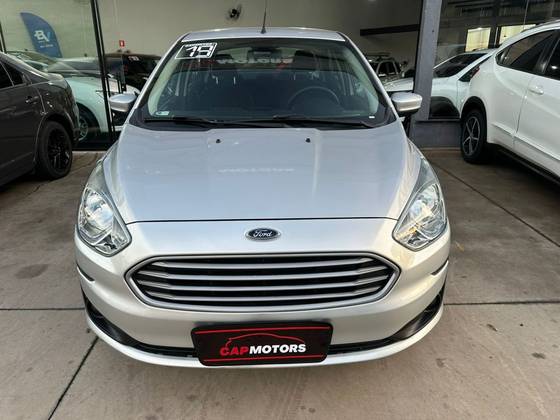 FORD KA 1.5 TI-VCT FLEX SE PLUS SEDAN MANUAL FORD KA 1.5 TI-VCT FLEX SE PLUS SEDAN MANUAL